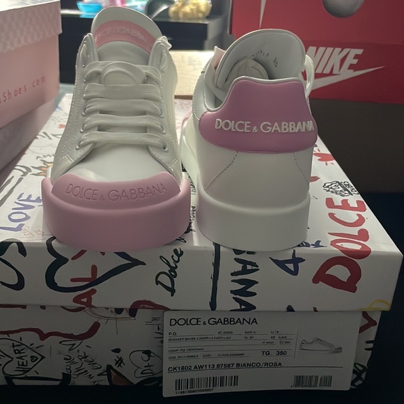 Dolce & Gabbana sneakers 👟 💕 - Picture 7 of 7